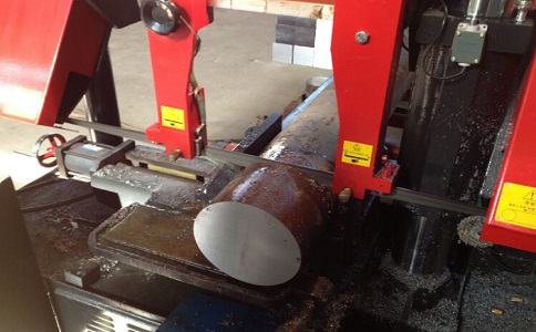 开福卧式带锯床加工时出现明显振荡如何排查？